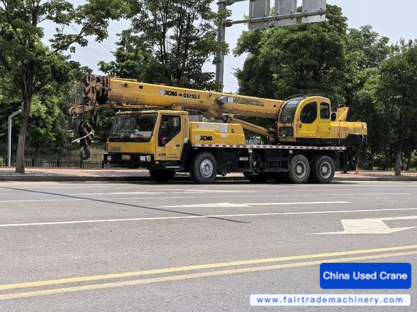 Buy XCMG QY20G Used Crane / 1